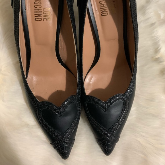 love moschino heels